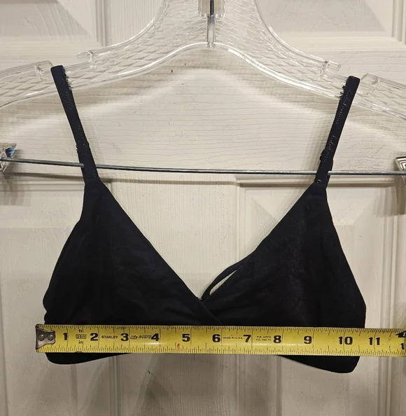 Lululemon Simply Strappy Bralette Black XS Extra Small NEW - Picture 9 of 9